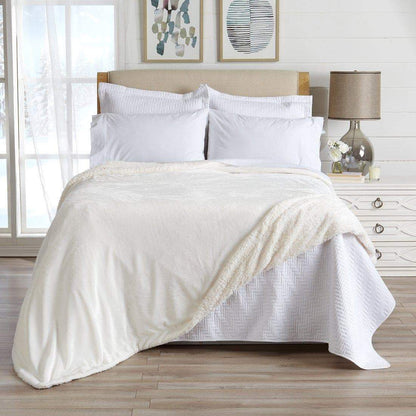 Sherpa Luxury Blanket